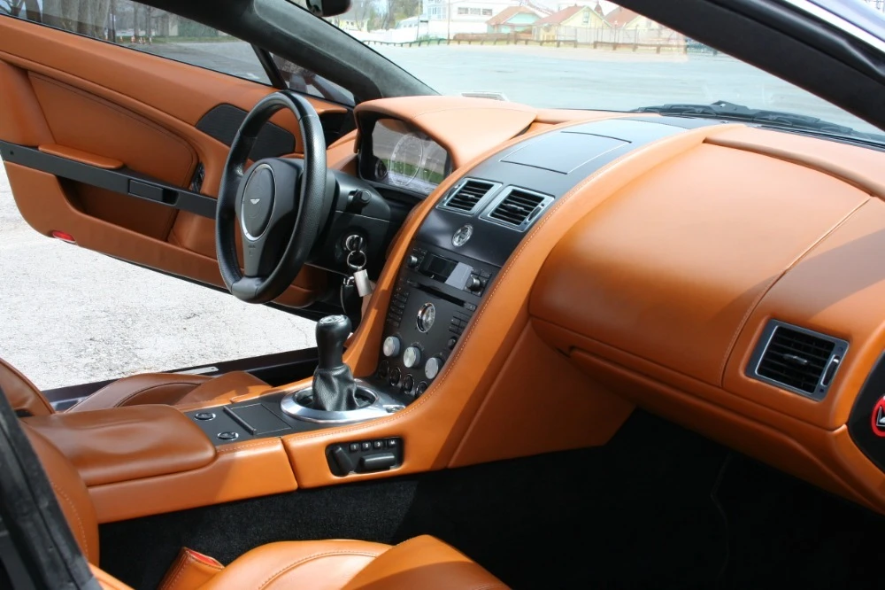2007 Aston Martin V8 Vantage (2006-2017) - Image 11 of 12