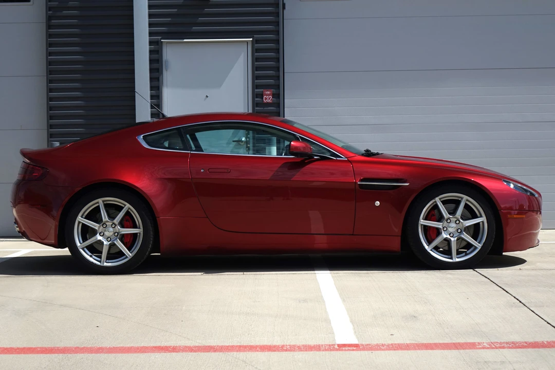 2007 Aston Martin V8 Vantage (2006-2017) - Image 17 of 31