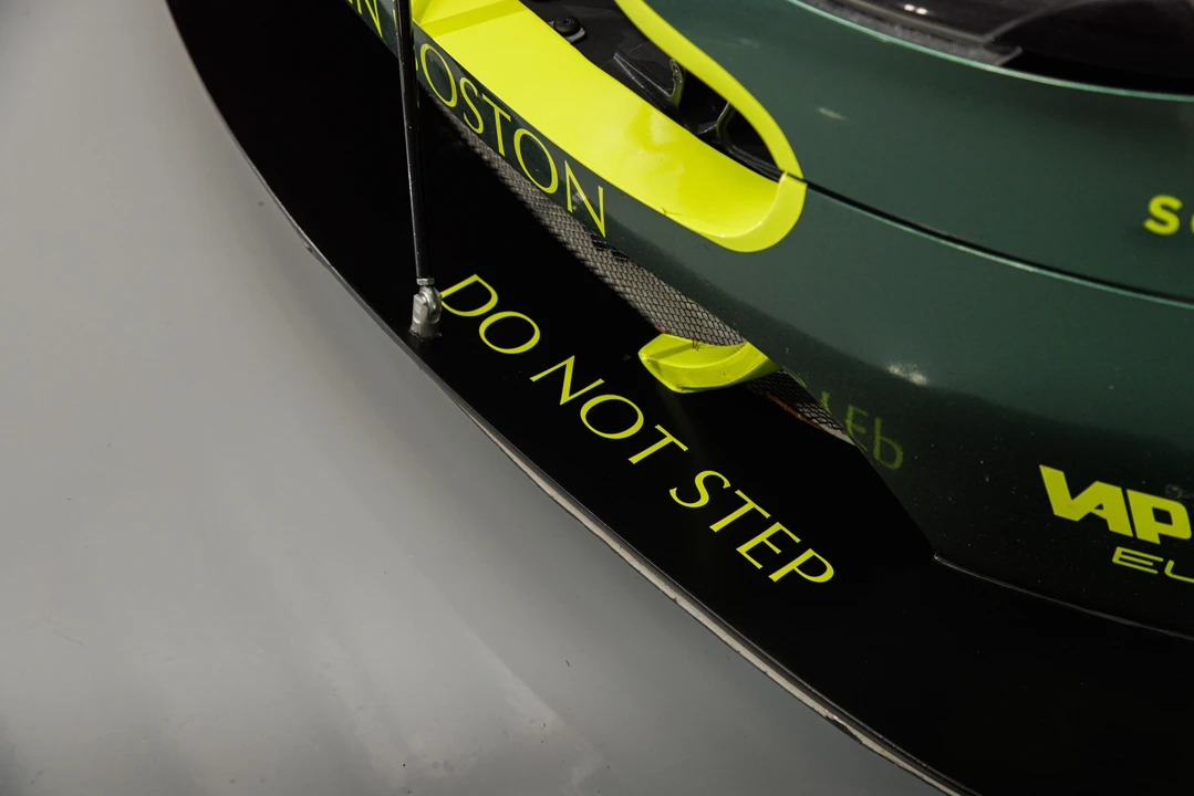 2007 Aston Martin V8 Vantage (2006-2017) - Image 15 of 31