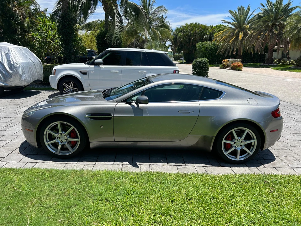 2007 Aston Martin V8 Vantage (2006-2017) - Image 11 of 31