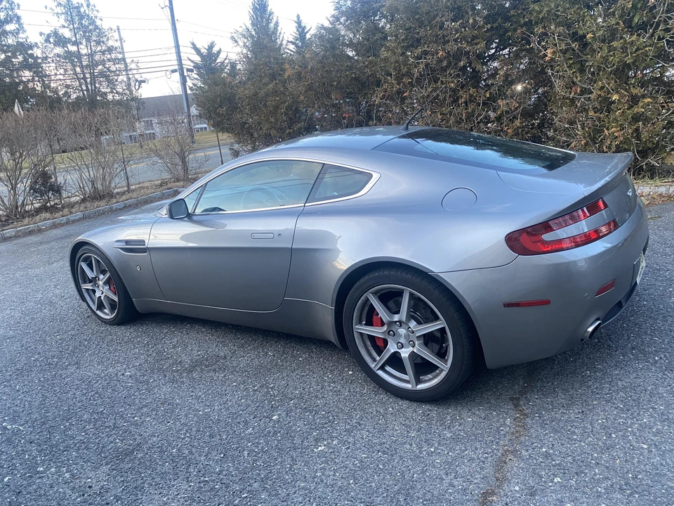 2007 Aston Martin V8 Vantage (2006-2017) - Image 8 of 31