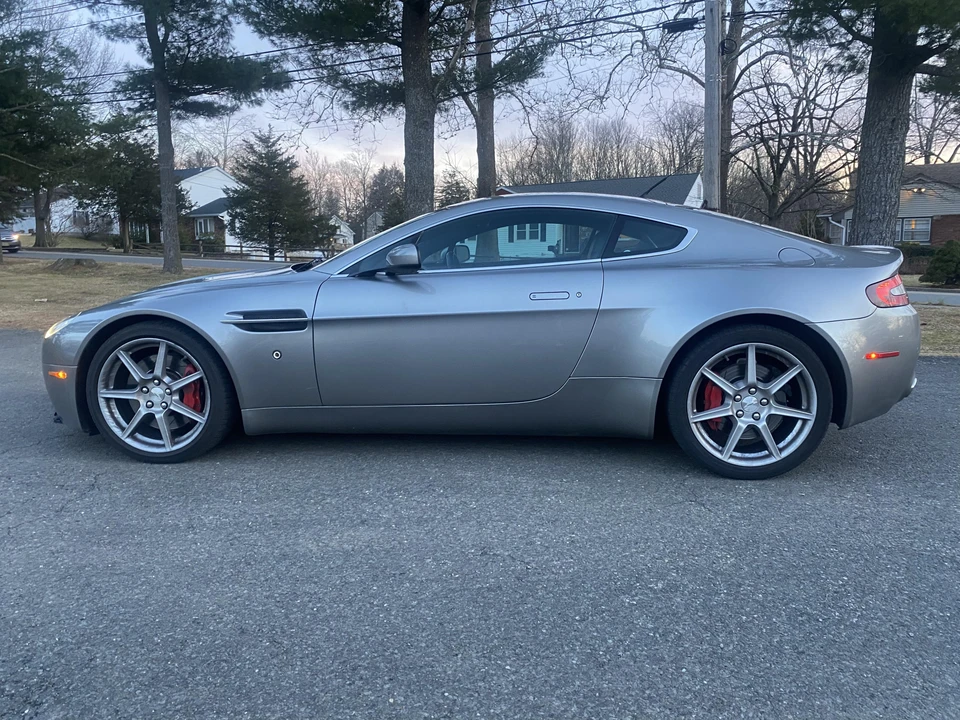 2007 Aston Martin V8 Vantage (2006-2017) - Image 7 of 31