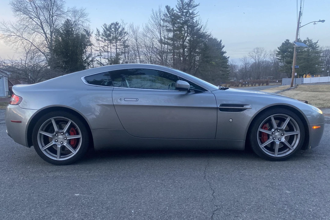 2007 Aston Martin V8 Vantage (2006-2017) - Image 3 of 31