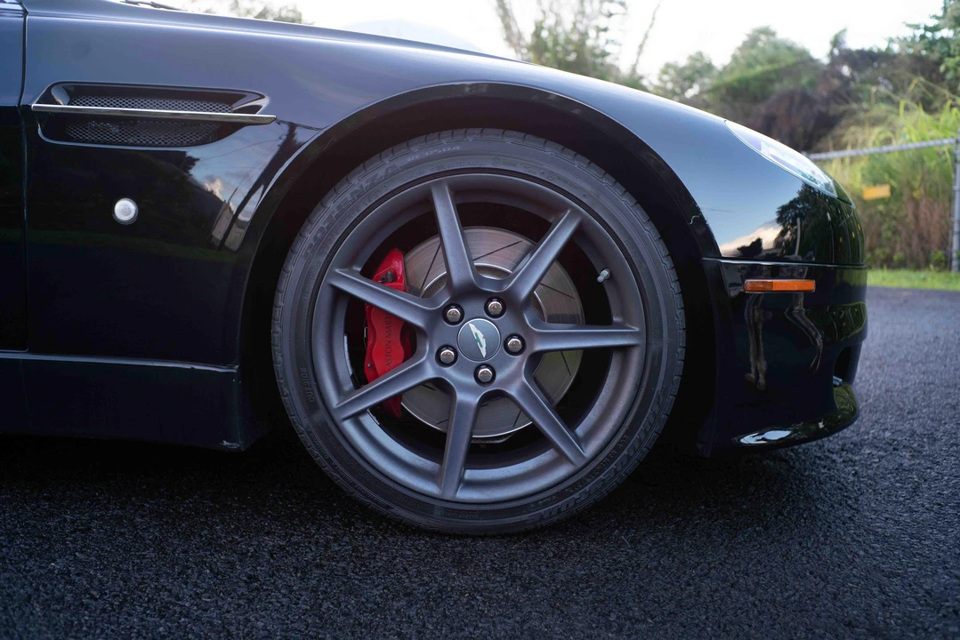 2007 Aston Martin V8 Vantage (2006-2017) - Image 19 of 31
