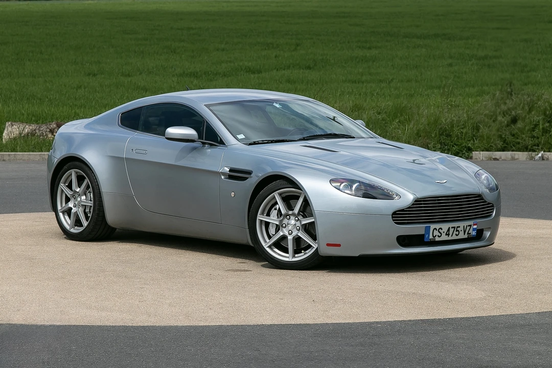 2007 Aston Martin V8 Vantage (2006-2017) - Image 9 of 31