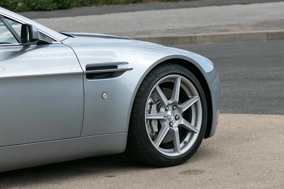 2007 Aston Martin V8 Vantage (2006-2017) - Image 29 of 31