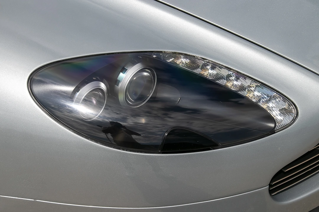 2007 Aston Martin V8 Vantage (2006-2017) - Image 17 of 31