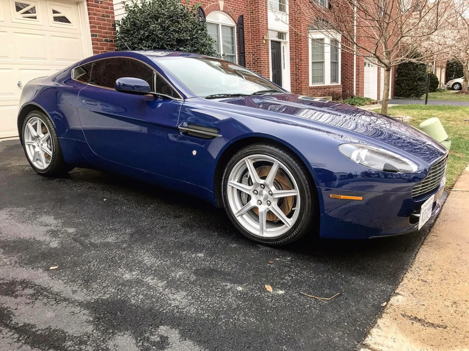 2007 Aston Martin Vantage - Image 2 of 10