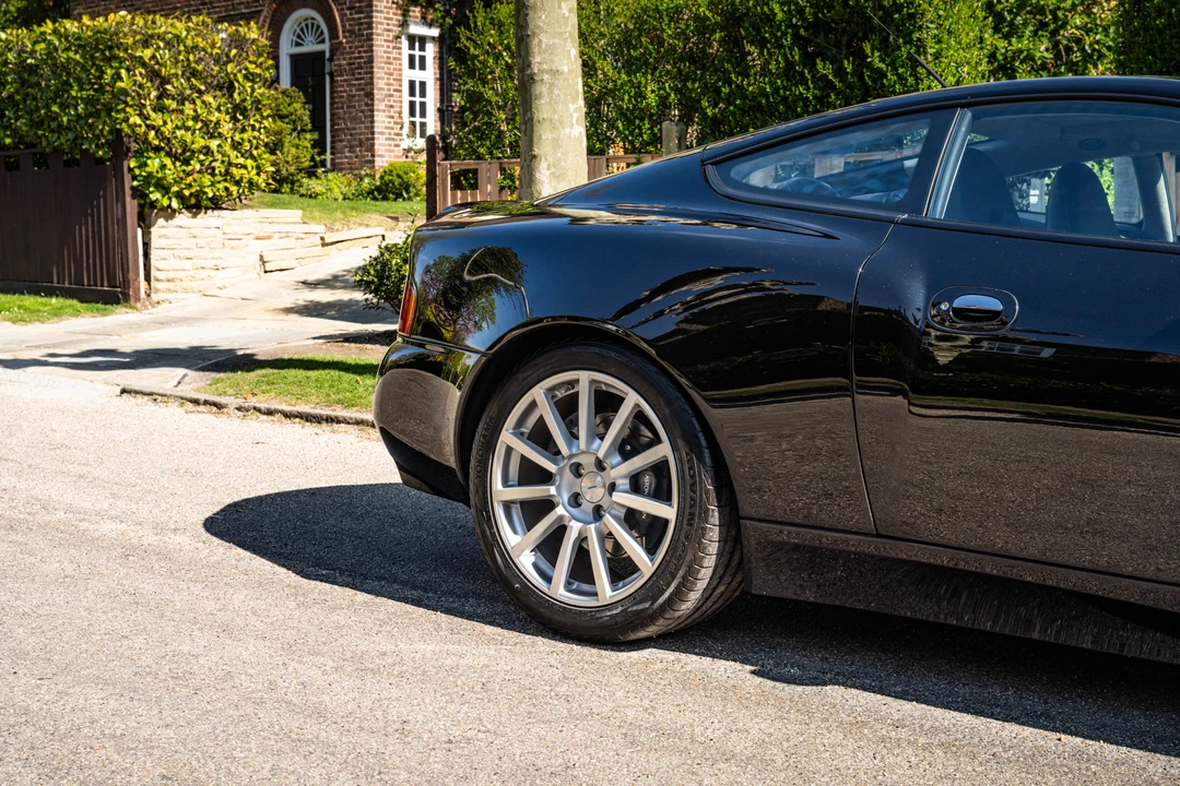 2007 Aston Martin Vanquish 1st Gen - Image 30 of 31