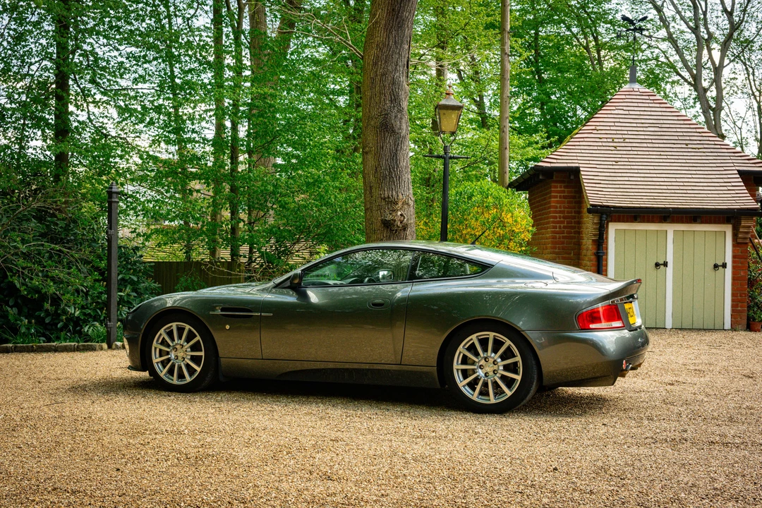 2007 Aston Martin Vanquish S 1st Gen - Image 13 of 31
