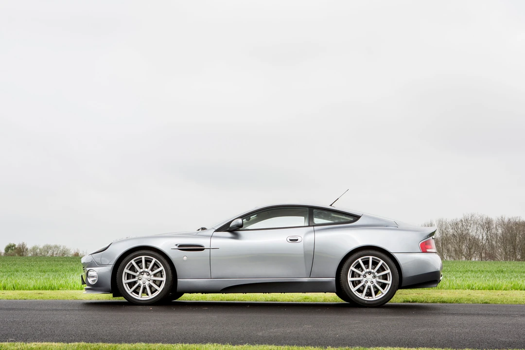 2007 Aston Martin Vanquish 1st Gen - Image 19 of 31