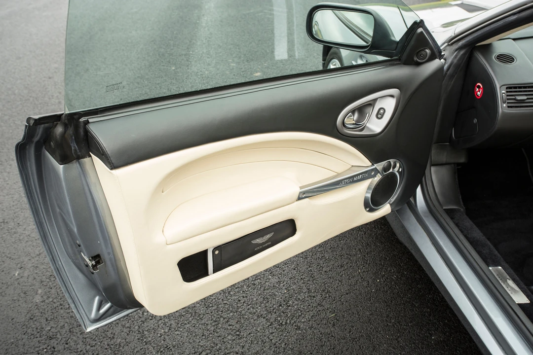 2007 Aston Martin Vanquish 1st Gen - Image 30 of 31