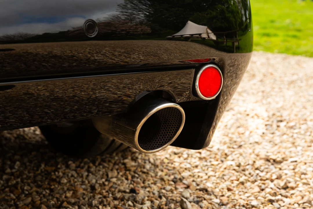 2007 Aston Martin Vanquish 1st Gen - Image 25 of 31