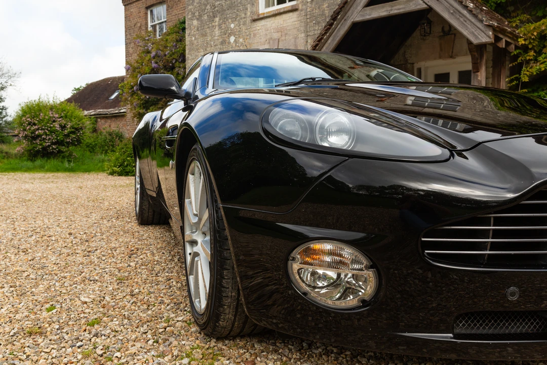 2007 Aston Martin Vanquish 1st Gen - Image 22 of 31