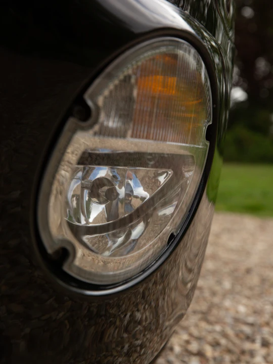 2007 Aston Martin Vanquish 1st Gen - Image 19 of 31