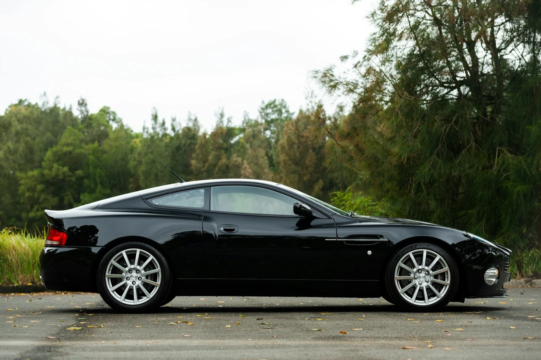 2007 Aston Martin Vanquish 1st Gen - Image 16 of 21