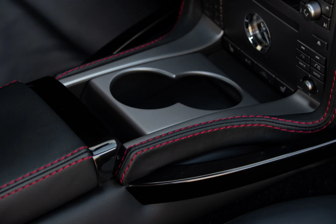 2007 Aston Martin Vanquish 1st Gen - Image 9 of 31