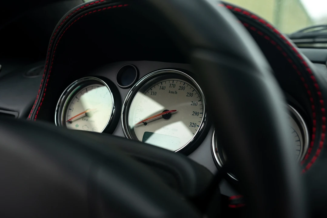 2007 Aston Martin Vanquish 1st Gen - Image 26 of 31