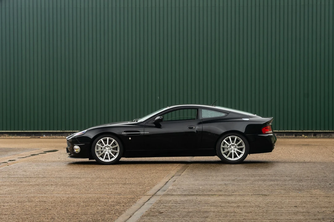 2007 Aston Martin Vanquish 1st Gen - Image 19 of 31