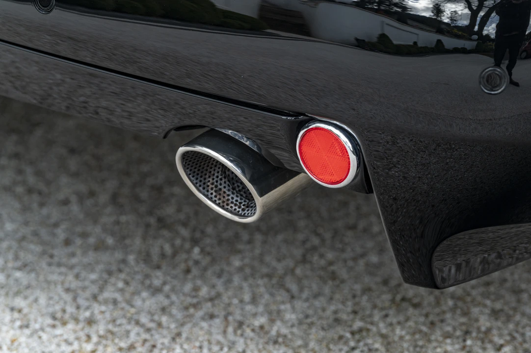 2007 Aston Martin Vanquish 1st Gen - Image 23 of 31