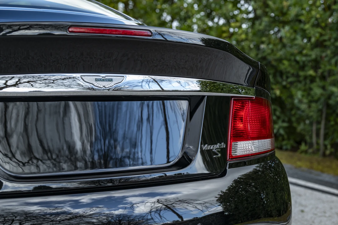 2007 Aston Martin Vanquish 1st Gen - Image 26 of 31