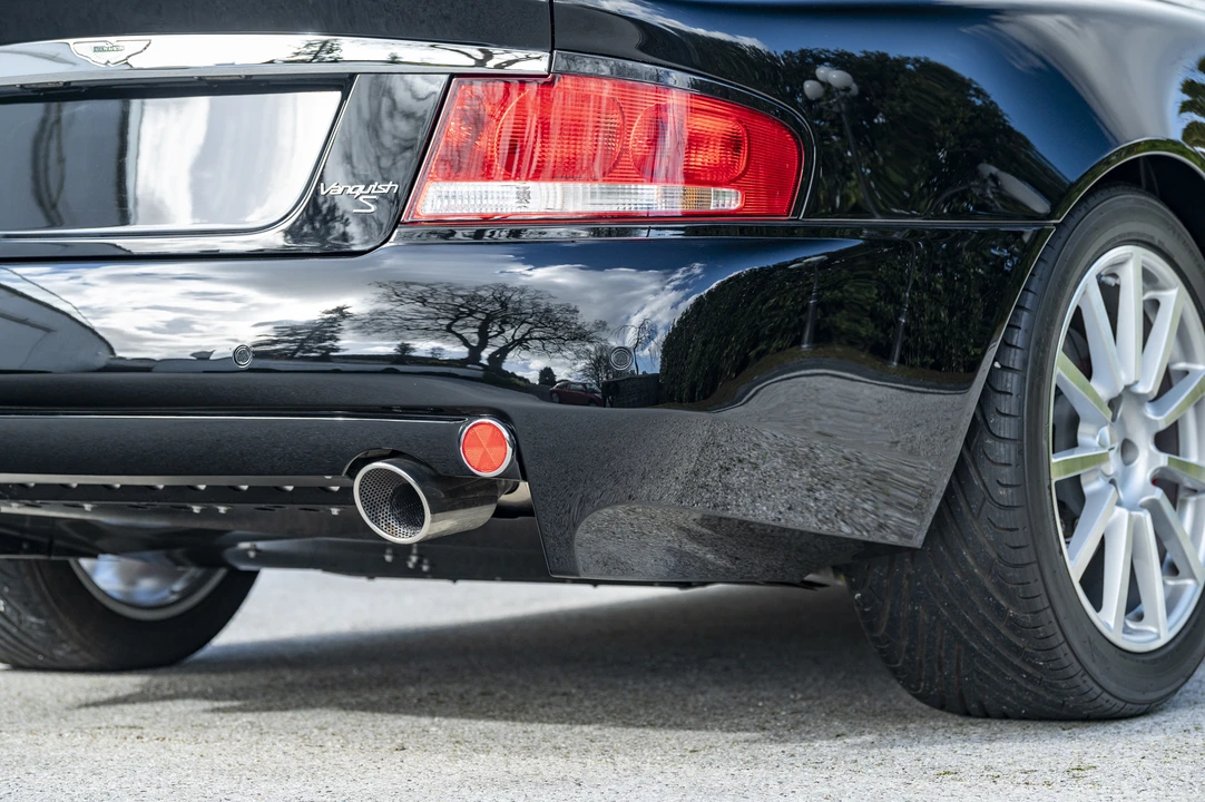 2007 Aston Martin Vanquish 1st Gen - Image 29 of 31