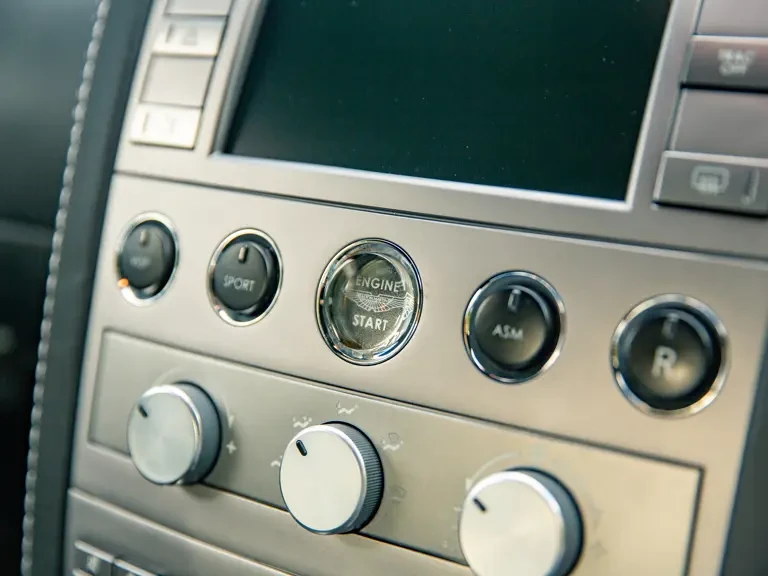 2007 Aston Martin Vanquish 1st Gen - Image 20 of 31