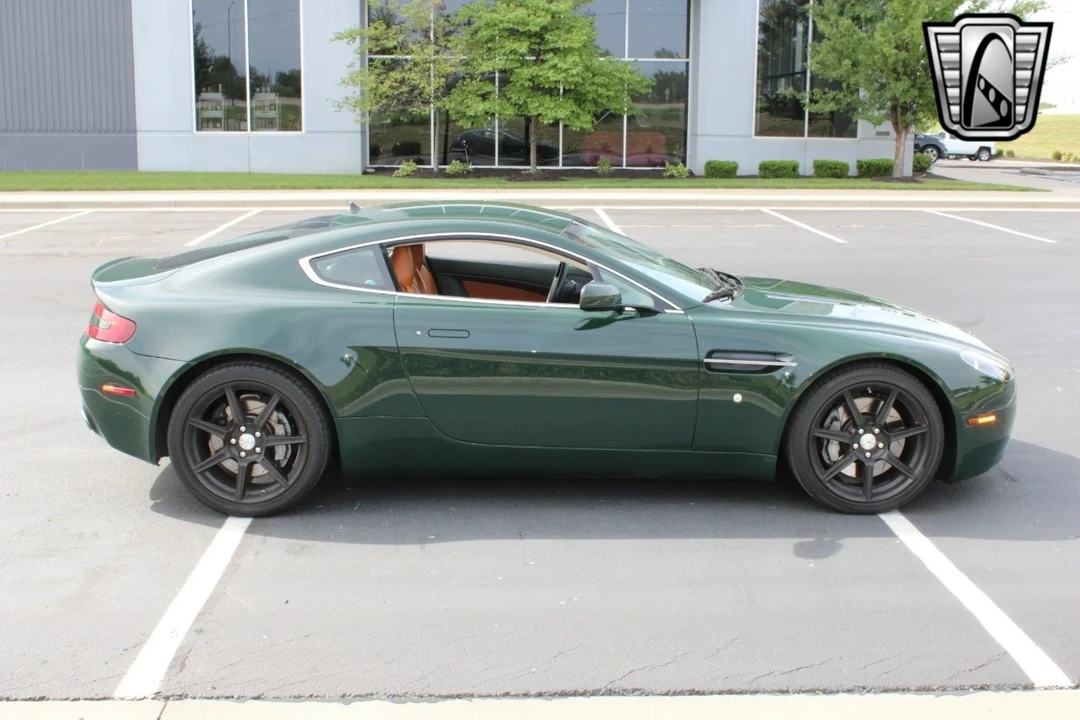 2007 Aston Martin V8 Vantage (2006-2017) - Image 8 of 21