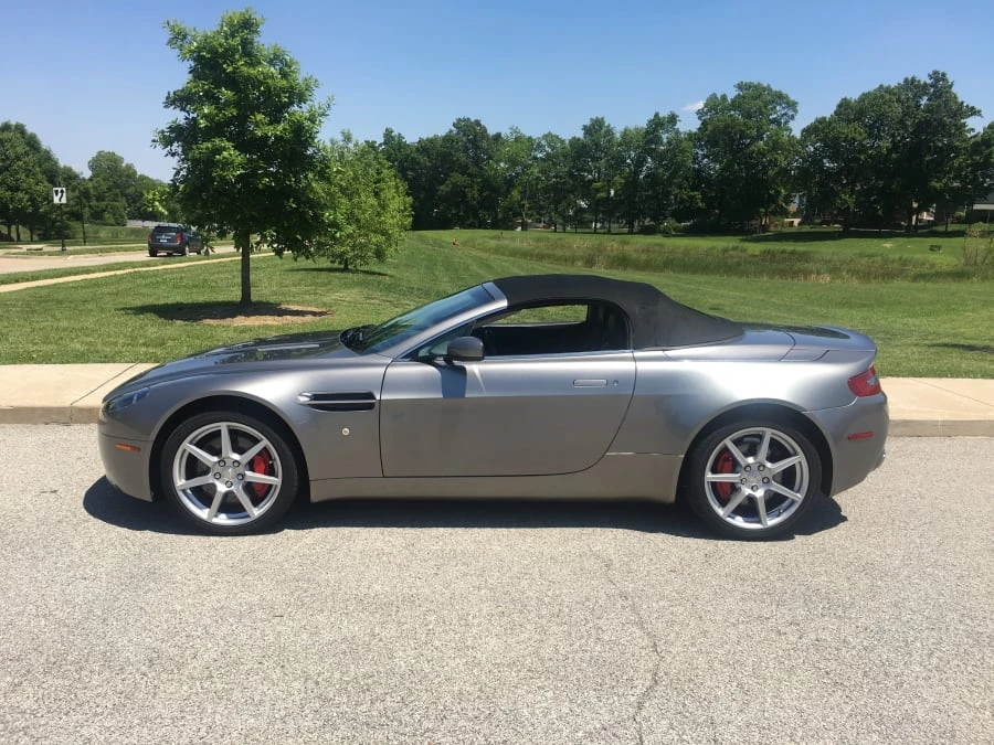 2007 Aston Martin V8 Vantage (2006-2017) - Image 9 of 10