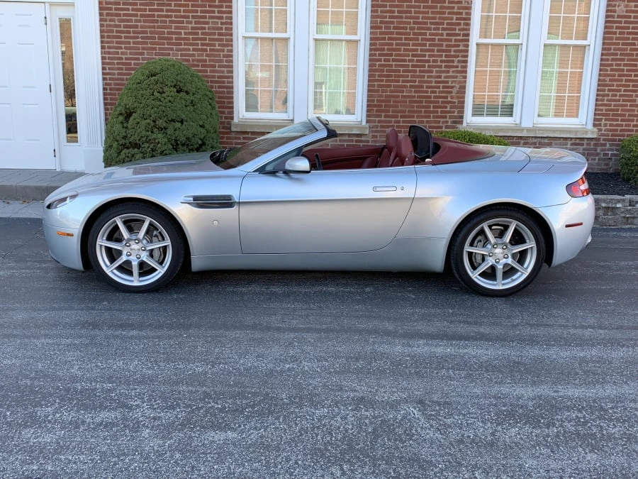 2007 Aston Martin V8 Vantage (2006-2017) - Image 2 of 7