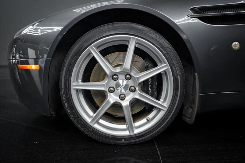 2007 Aston Martin V8 Vantage (2006-2017) - Image 13 of 31