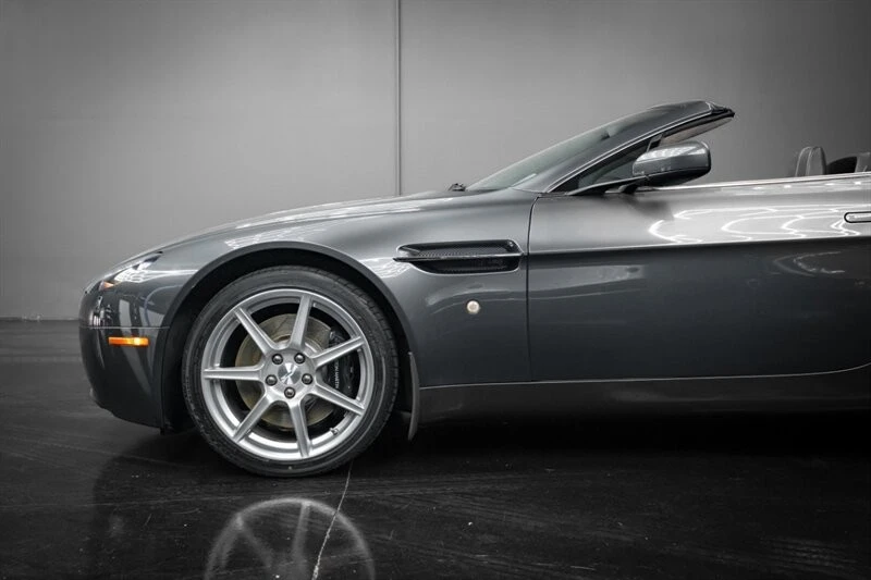 2007 Aston Martin V8 Vantage (2006-2017) - Image 10 of 31