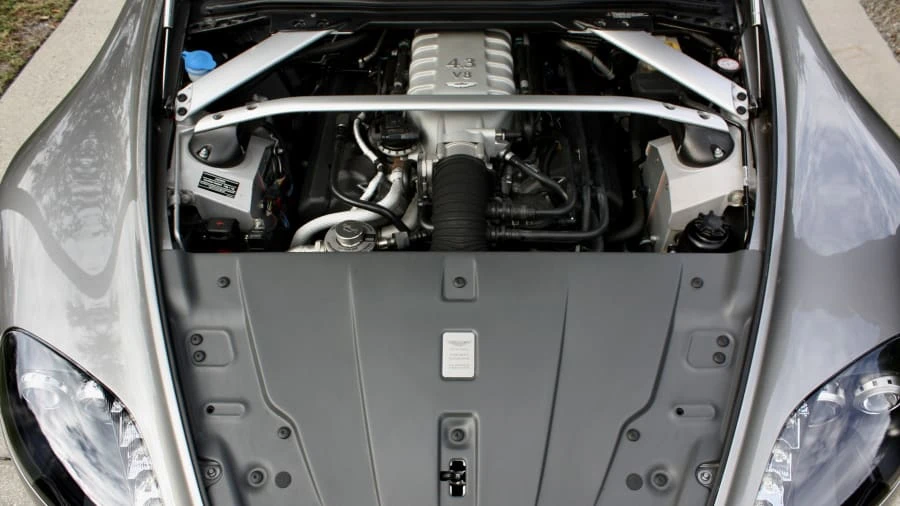 2007 Aston Martin V8 Vantage (2006-2017) - Image 28 of 28