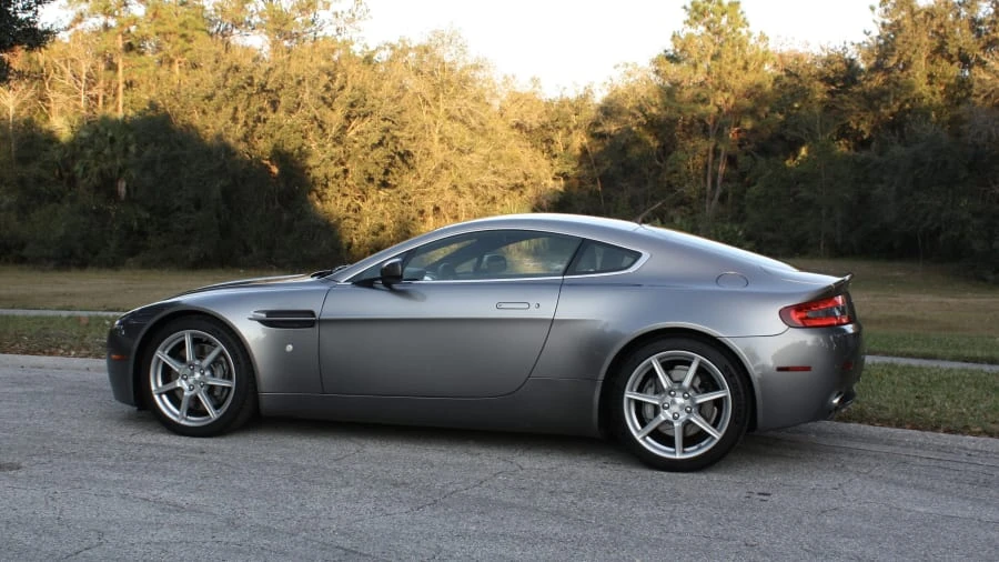 2007 Aston Martin V8 Vantage (2006-2017) - Image 9 of 28