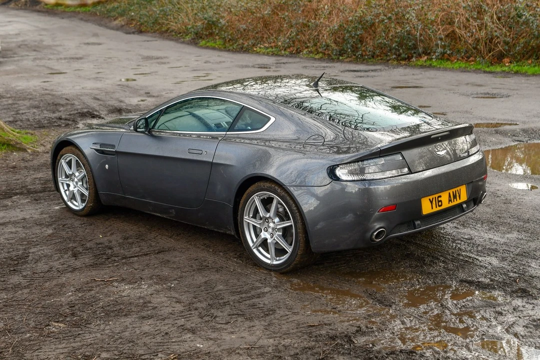 2007 Aston Martin V8 Vantage (2006-2017) - Image 17 of 30