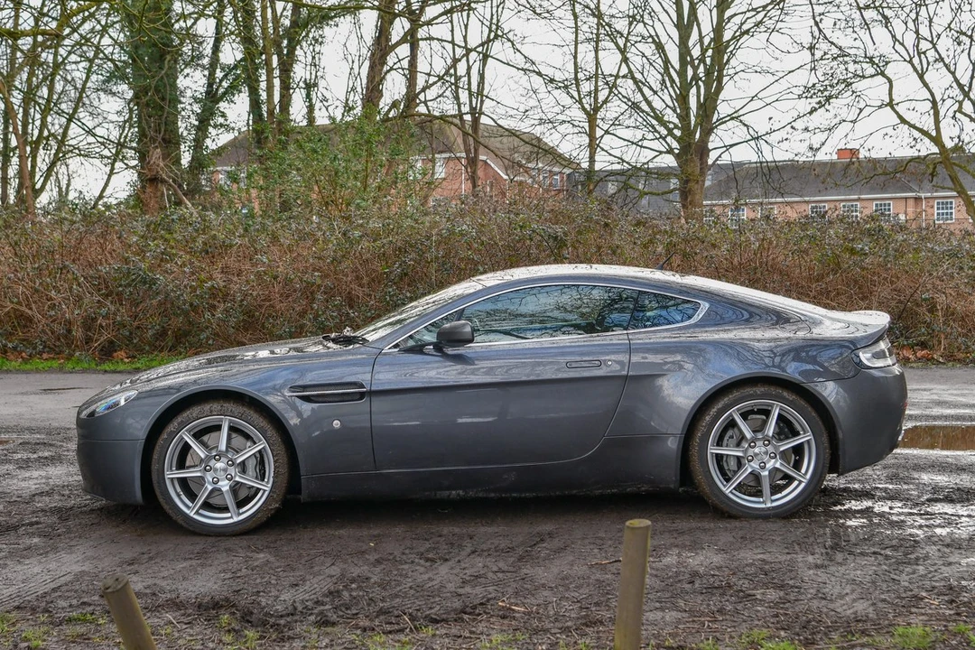 2007 Aston Martin V8 Vantage (2006-2017) - Image 14 of 30