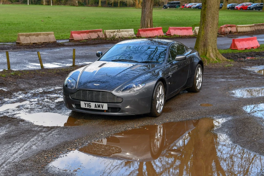 2007 Aston Martin V8 Vantage (2006-2017) - Image 19 of 30