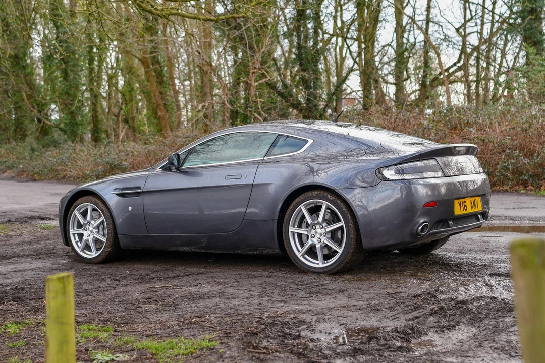2007 Aston Martin V8 Vantage (2006-2017) - Image 15 of 30