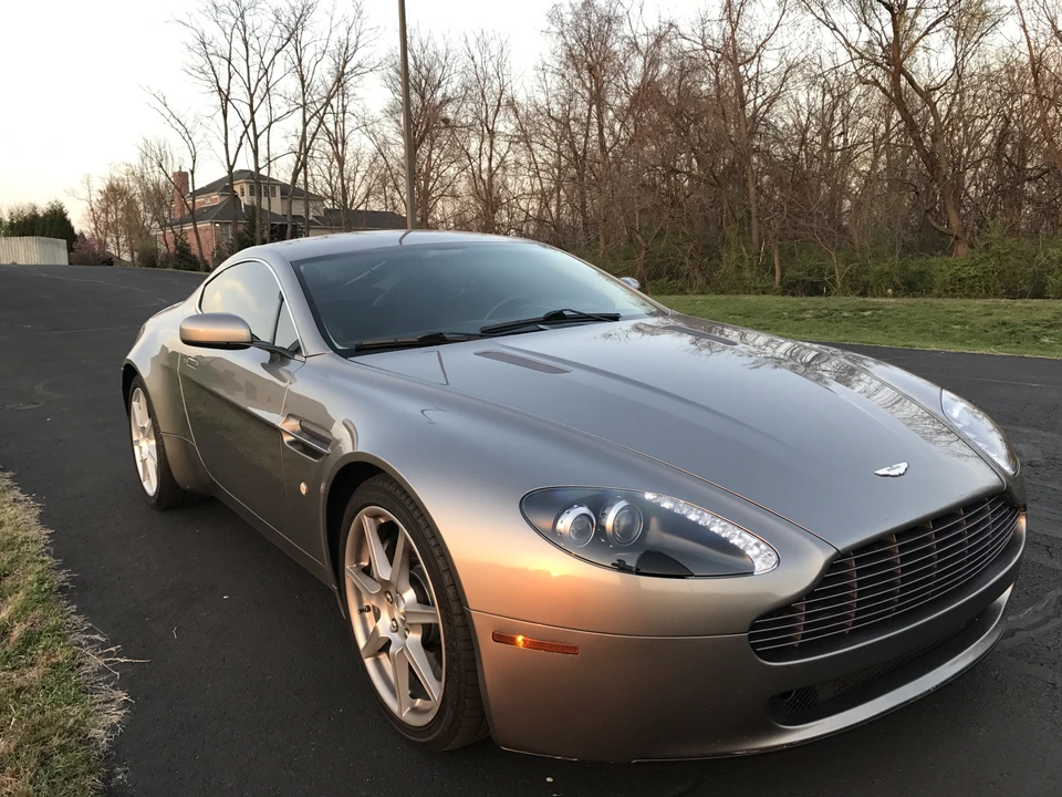 2007 Aston Martin Vantage - Image 5 of 17