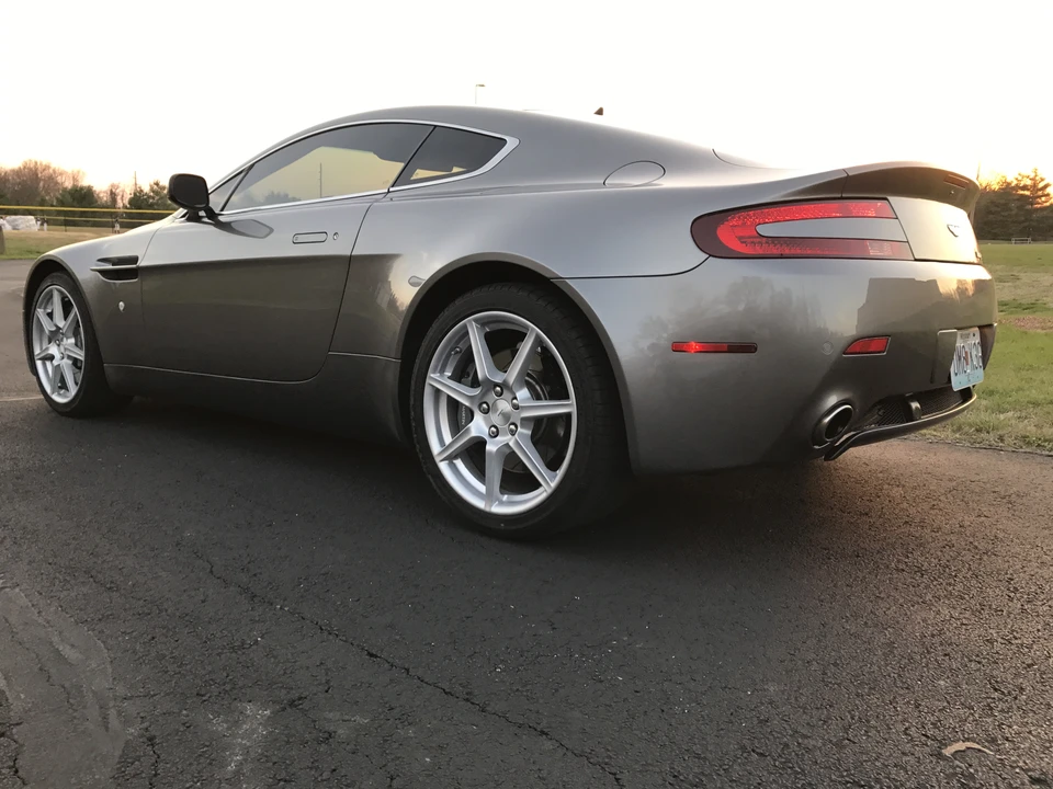 2007 Aston Martin Vantage - Image 3 of 17