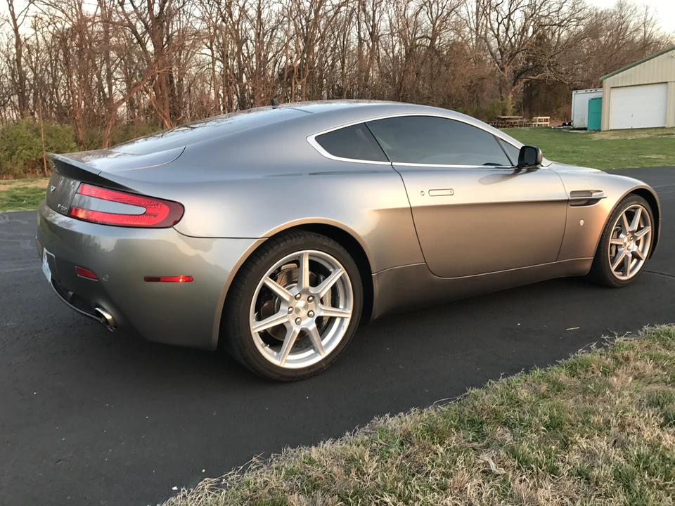 2007 Aston Martin Vantage - Image 4 of 17