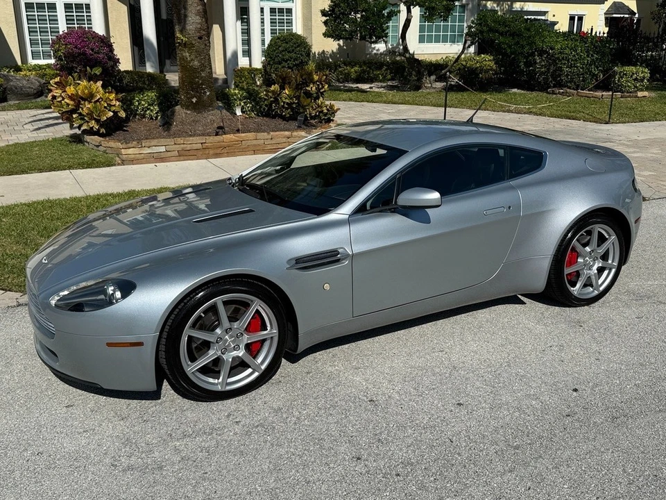 2007 Aston Martin V8 Vantage (2006-2017) - Image 8 of 21