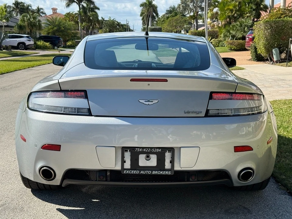 2007 Aston Martin V8 Vantage (2006-2017) - Image 10 of 21