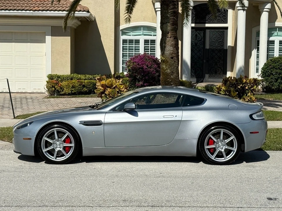 2007 Aston Martin V8 Vantage (2006-2017) - Image 7 of 21