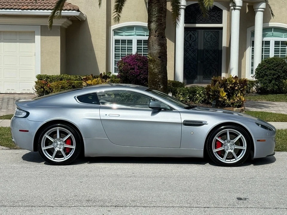 2007 Aston Martin V8 Vantage (2006-2017) - Image 2 of 21