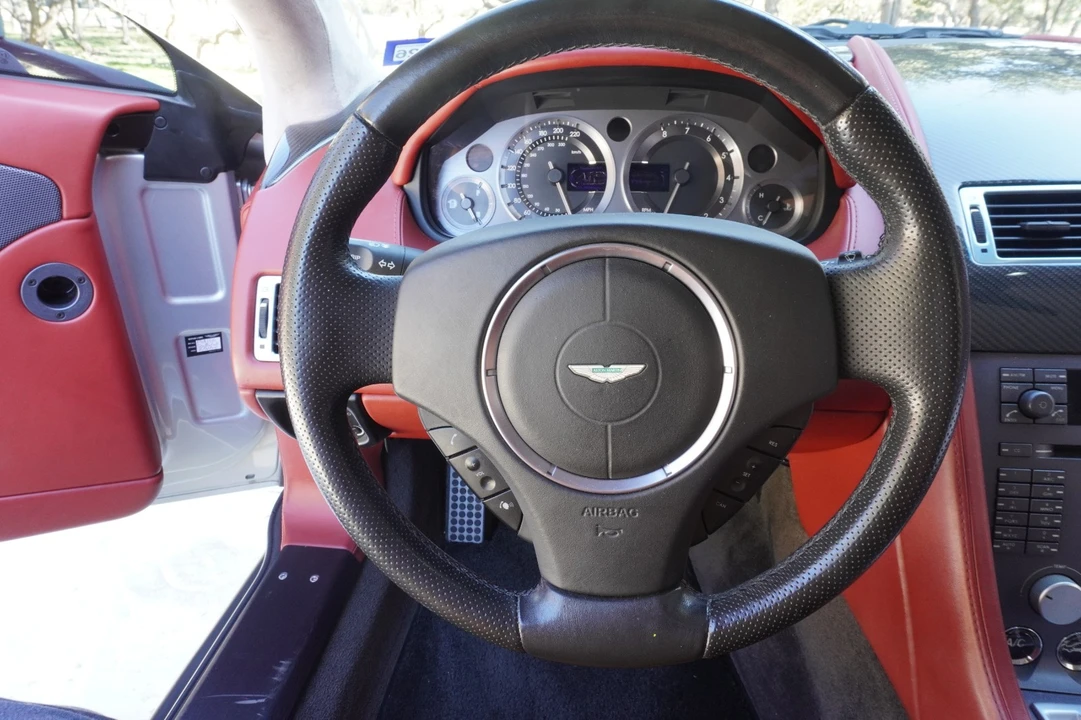 2007 Aston Martin V8 Vantage (2006-2017) - Image 25 of 31