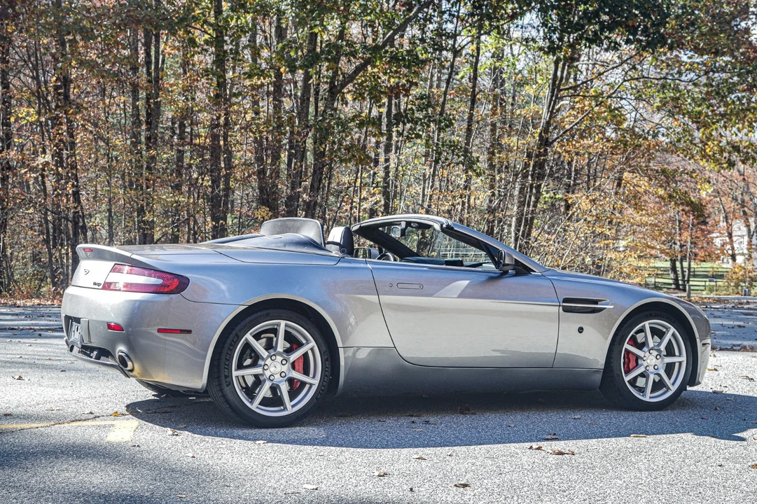2007 Aston Martin V8 Vantage (2006-2017) - Image 11 of 21