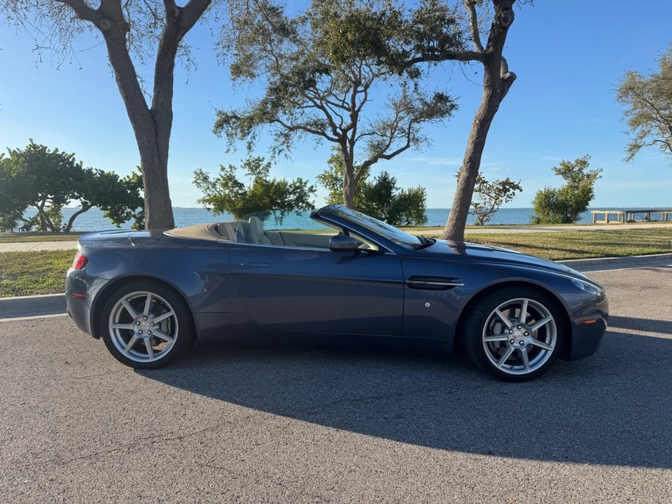 2007 Aston Martin V8 Vantage (2006-2017) - Image 10 of 21