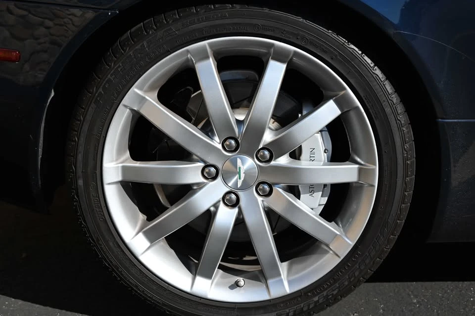 2007 Aston Martin DB9 - Image 14 of 20