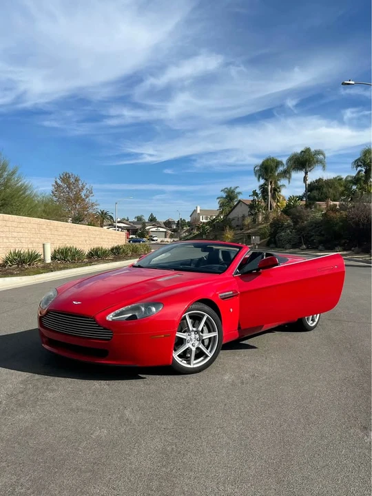 2007 Aston Martin V8 Vantage (2006-2017) - Image 9 of 14